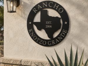 Metal star sign with Texas STAR and custom name