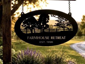 Metal Sign with oak tree fence customized with your name